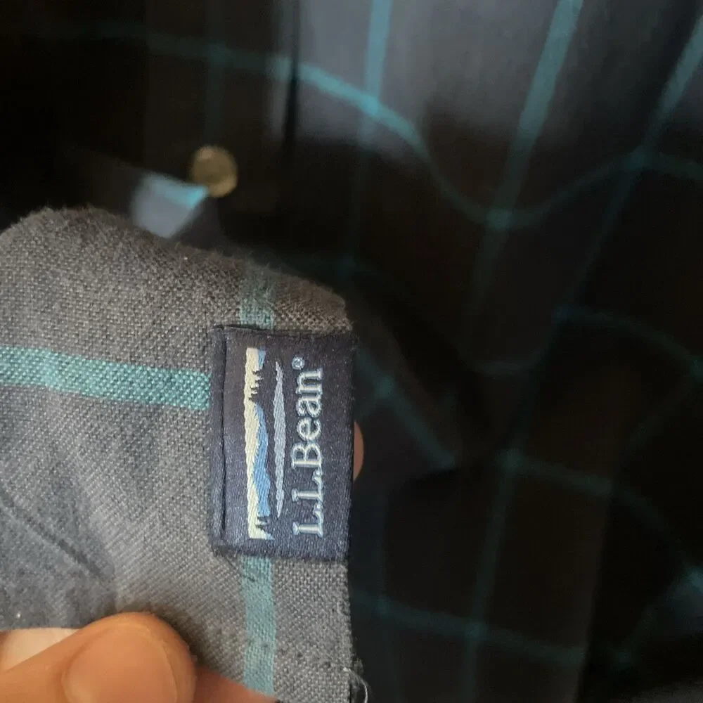 L.L. Bean Men’s Slightly Fitted Navy Stretch Plaid Button Down Shirt XXL Tall - Picture 4 of 5